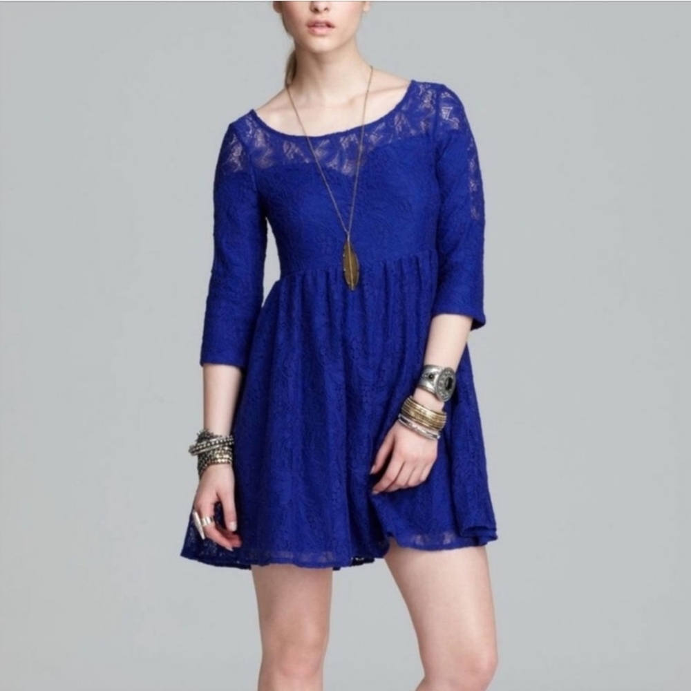 💙Free People💙 - Royal Blue 3/4 Sleeve Round Neck Lace Dress